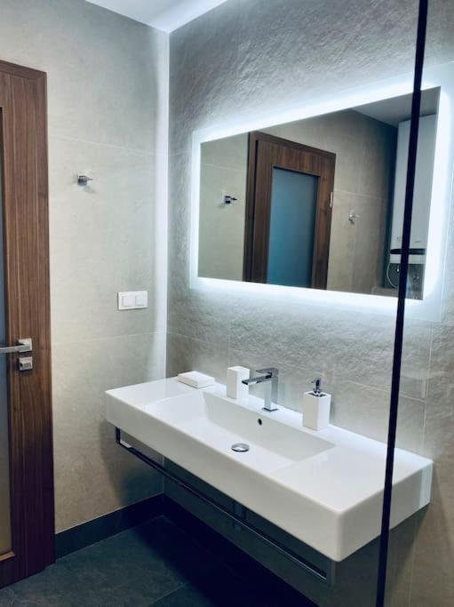 Gallery Vitosha Apartment With Underground Parking София Экстерьер фото